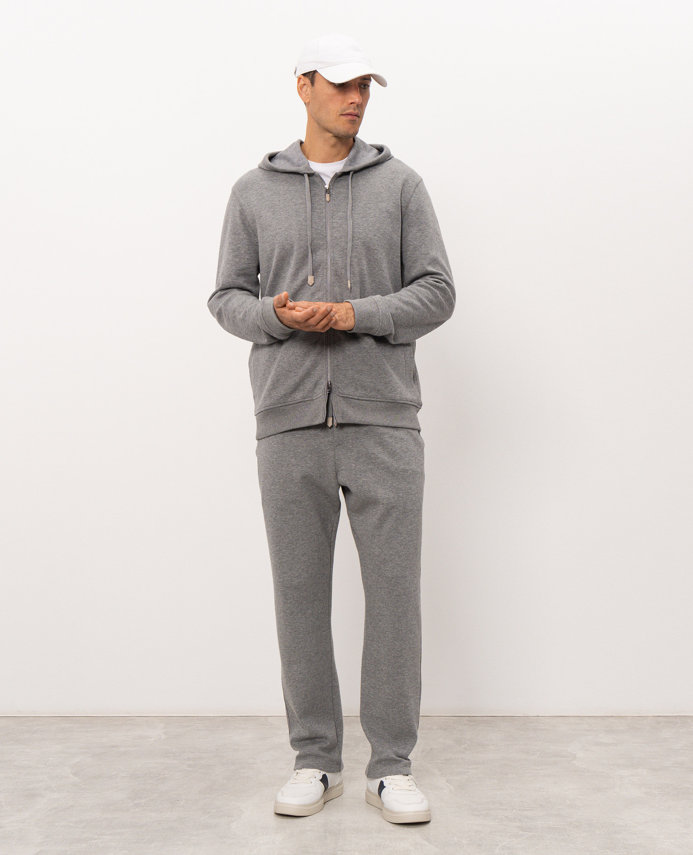 Gray sweatpants Canali 2