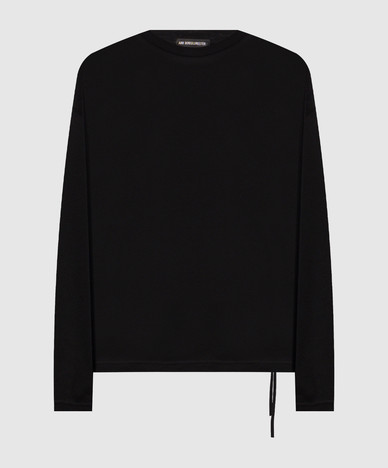 T-shirt noir à manches longues avec l'inscription « Chères pensées nocturnes »