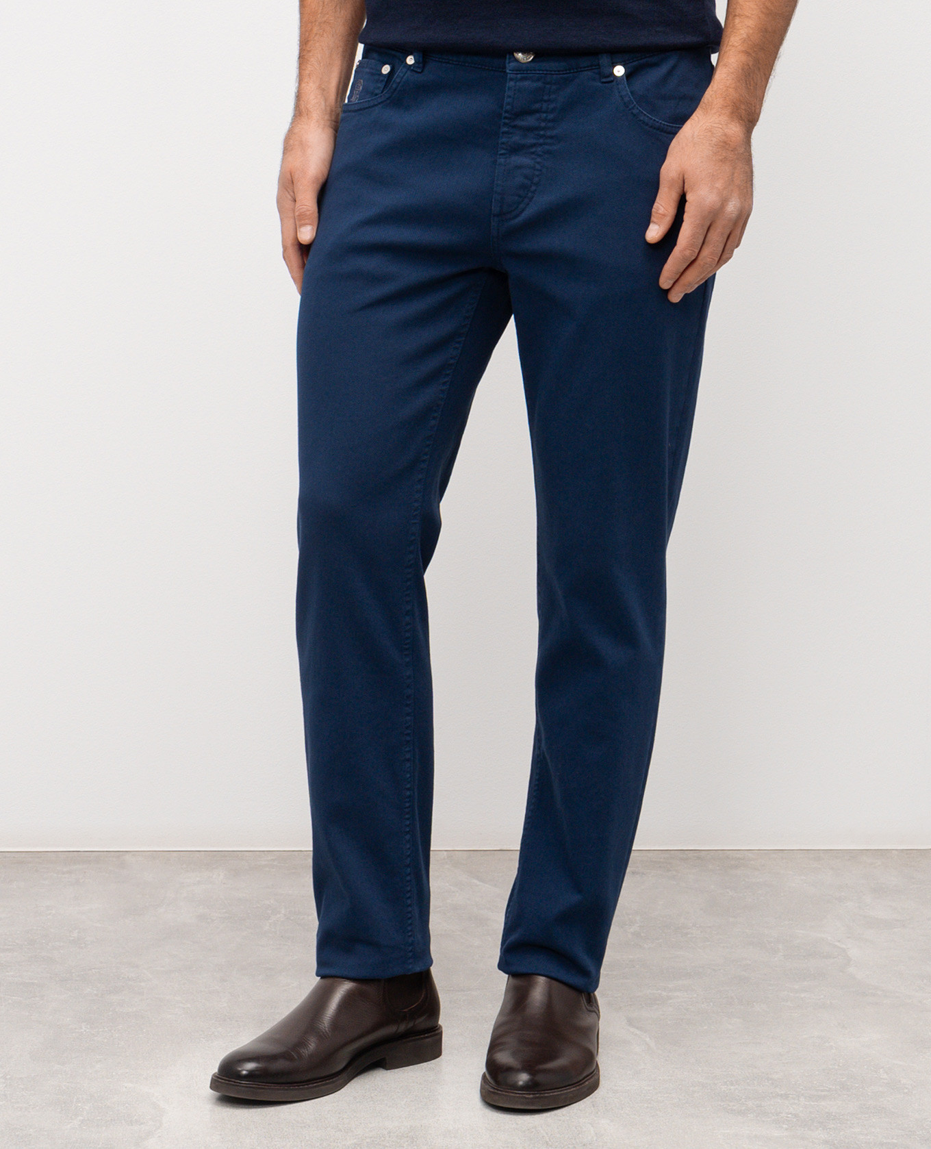 

Blue jeans with a patch Brunello Cucinelli