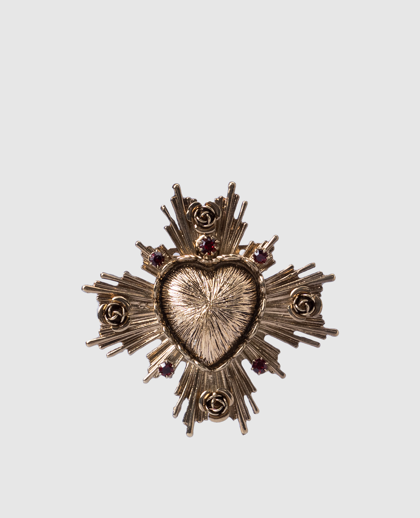 Gold heart-shaped brooch
