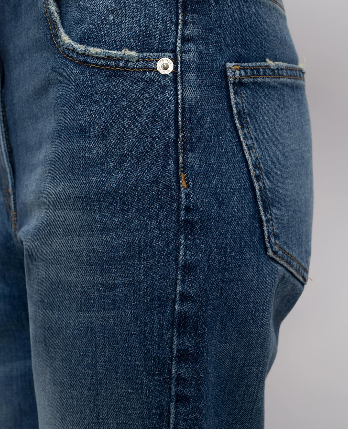 

Blue jeans with a worn effect Twinset