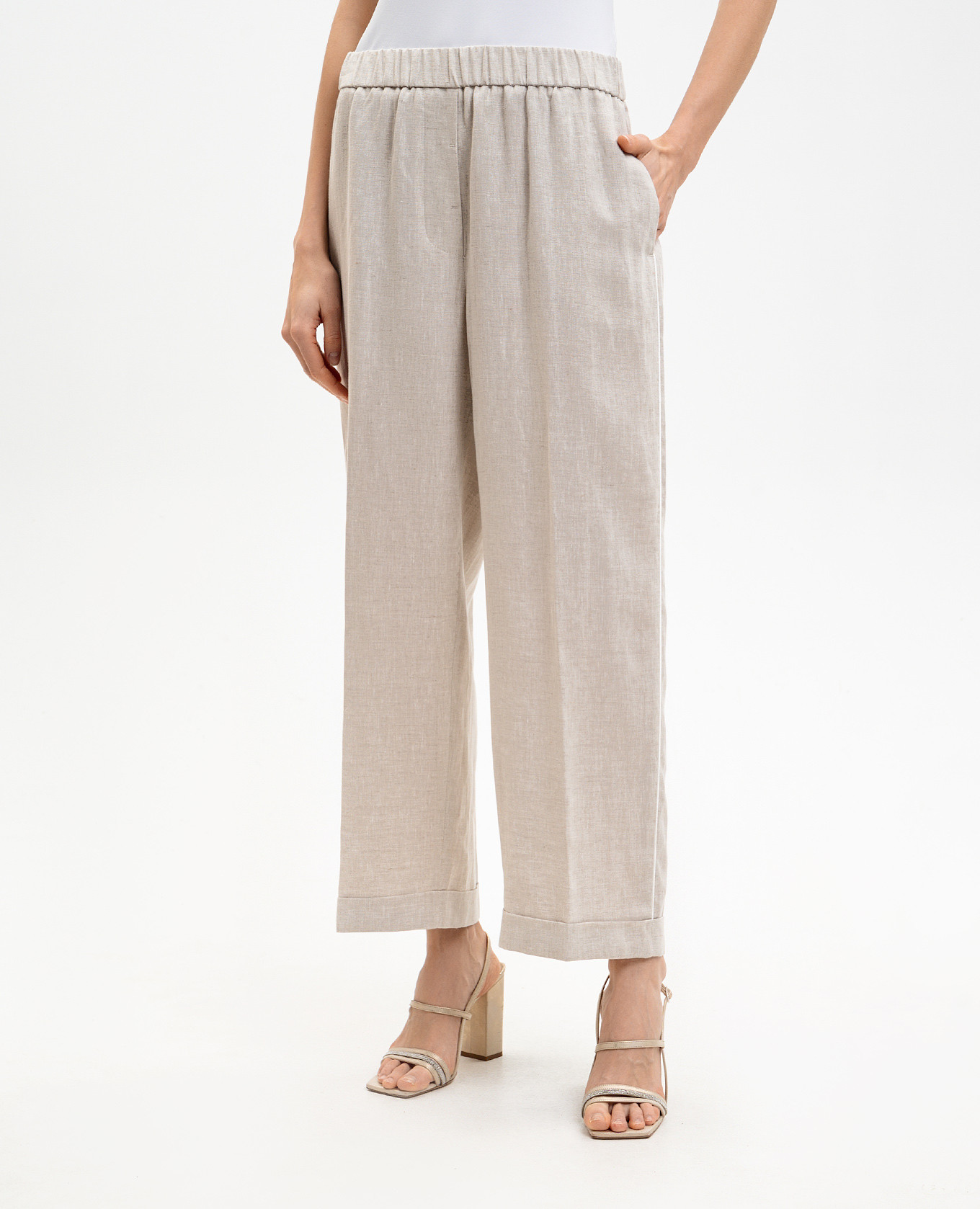 

Beige linen pants Peserico
