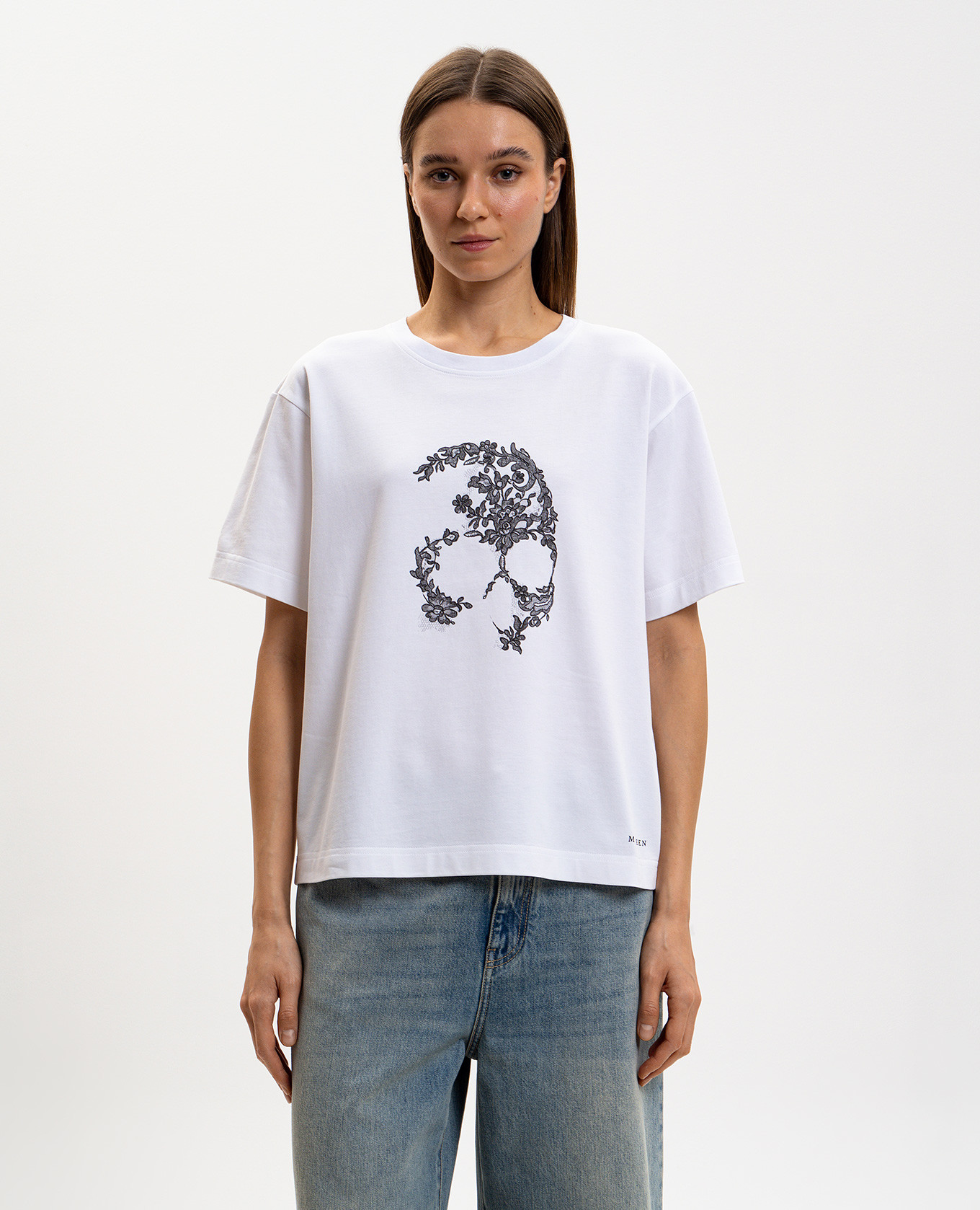 

White T-shirt with lace Skull print Alexander McQueen