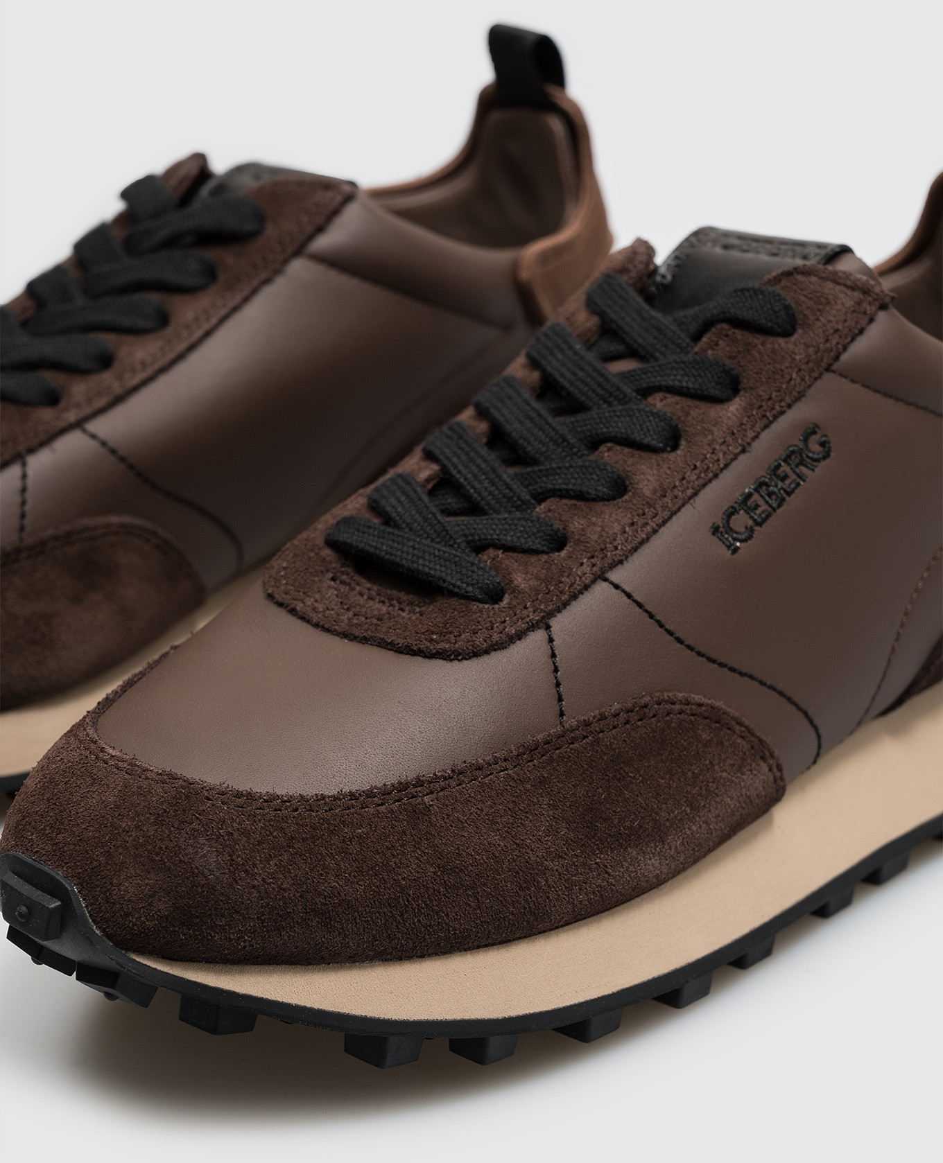 Brown leather sneakers with logo embroidery Iceberg 5
