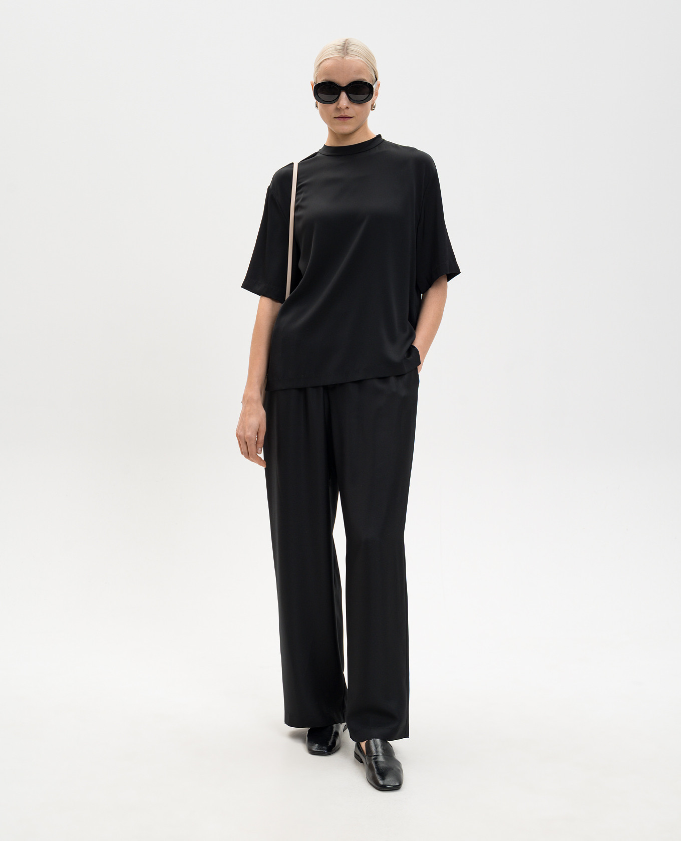 

Black top with silk LISA YANG