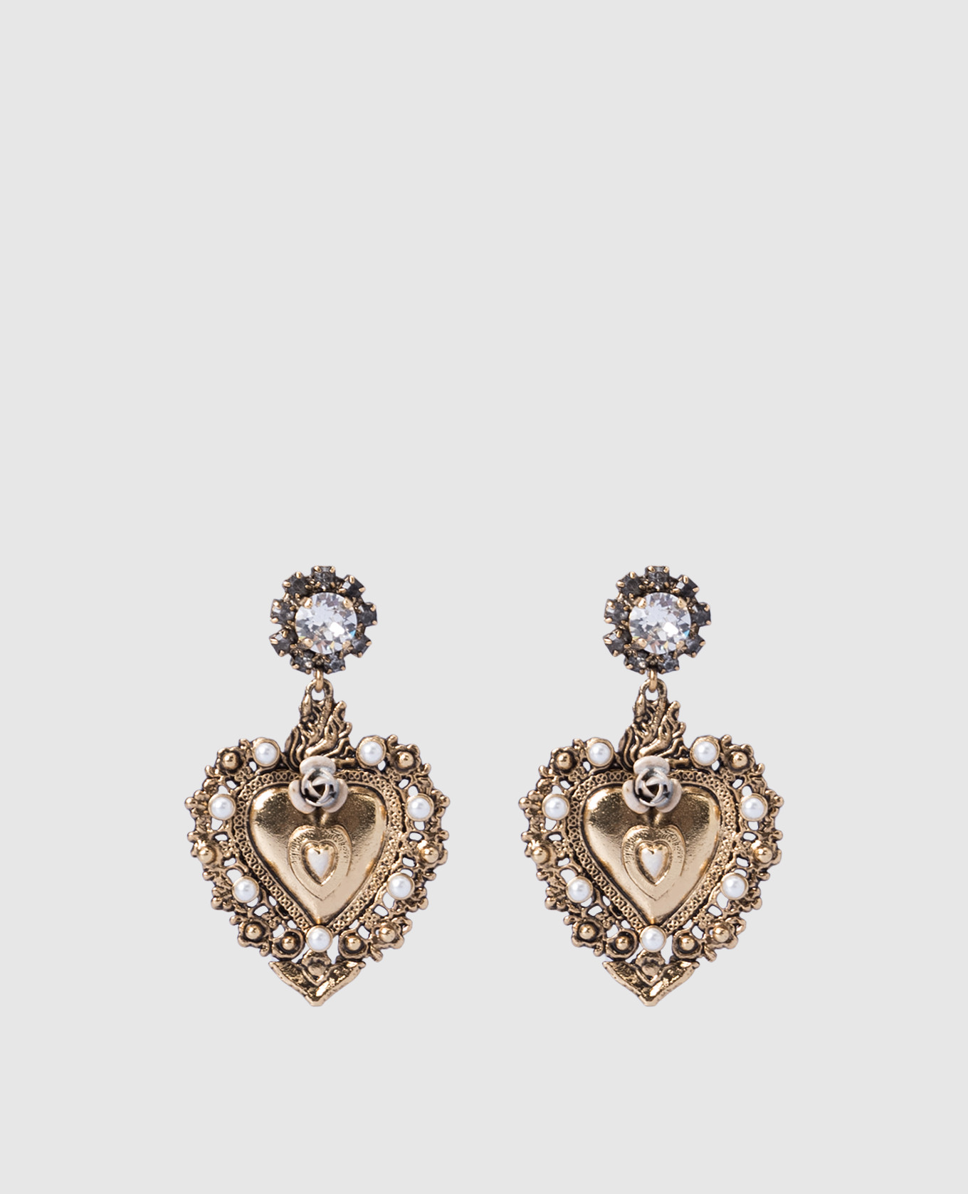 Gold earrings with crystals