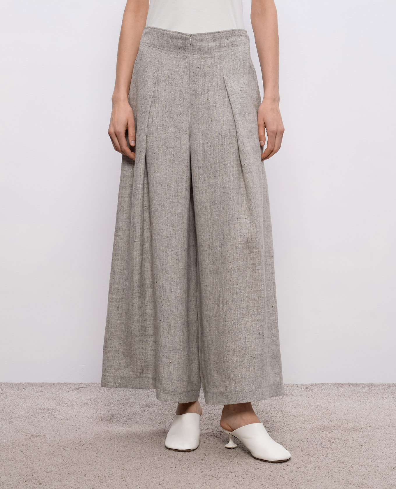 Gray linen palazzo pants Intoca 3