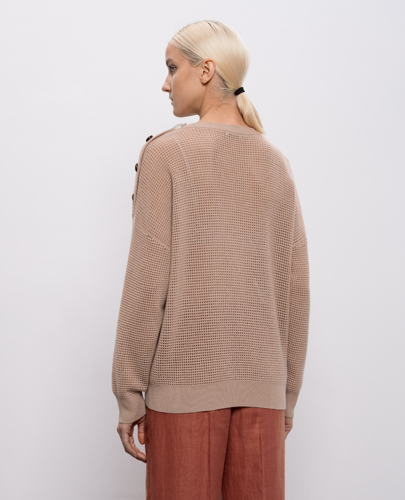 

Beige openwork cashmere jumper Brunello Cucinelli