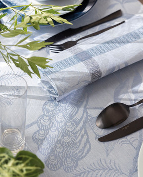 Le Jacquard Fraincais Blue À l'orangerie linen napkin 30555