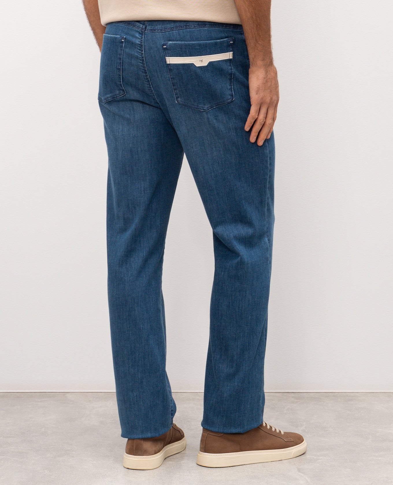 

Blue jeans with a worn effect Stefano Ricci