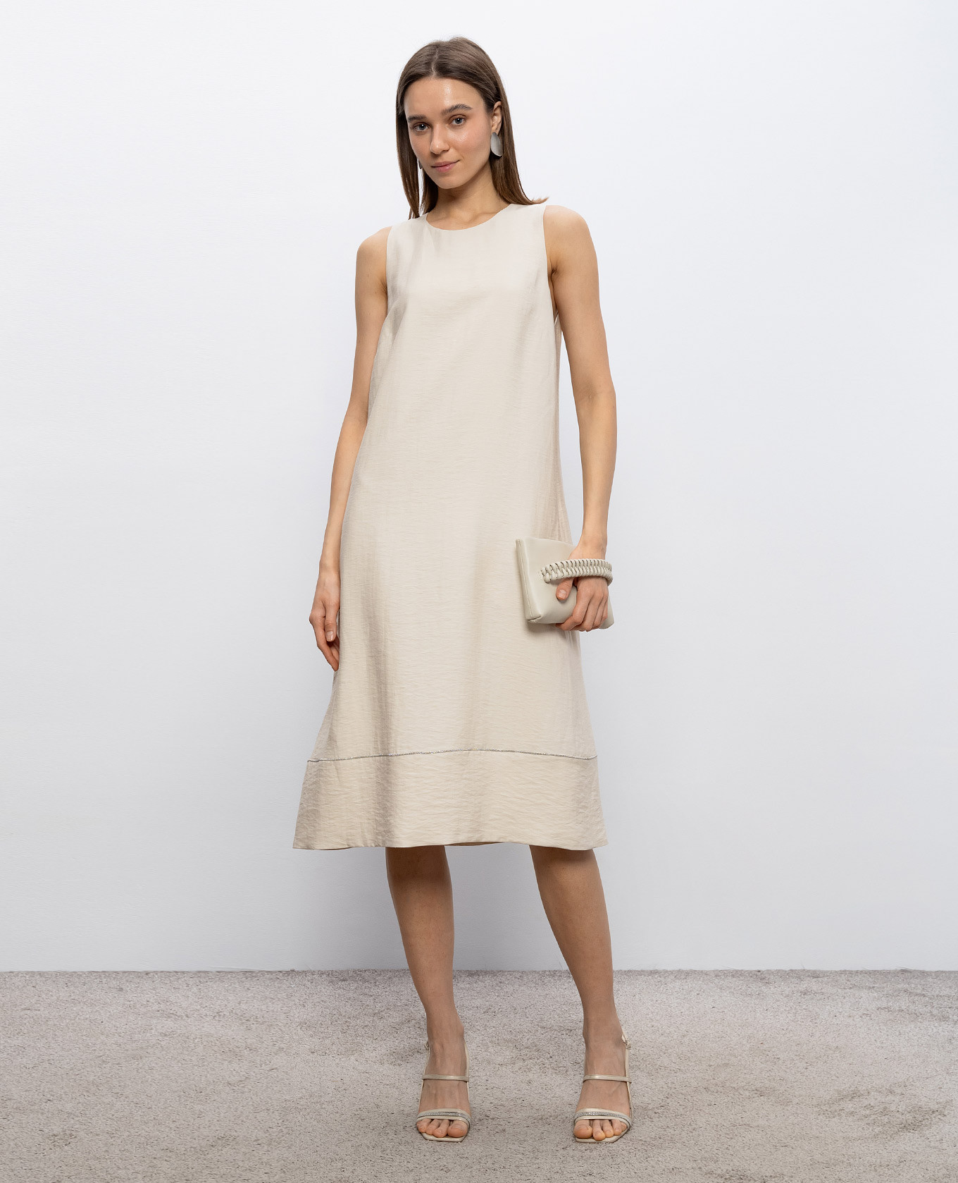 

Beige dress with linen Peserico