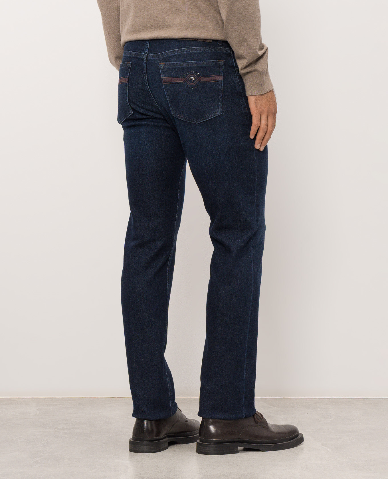 Blue jeans with textured emblem Stefano Ricci 4