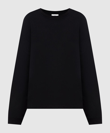 Black sweatshirt