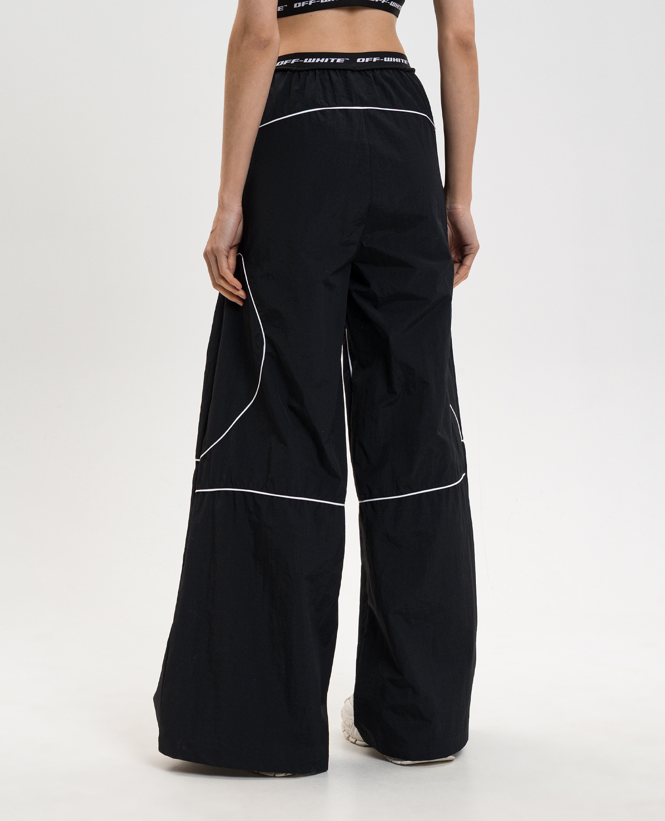 

Black sweatpants with contrast logo Off-White