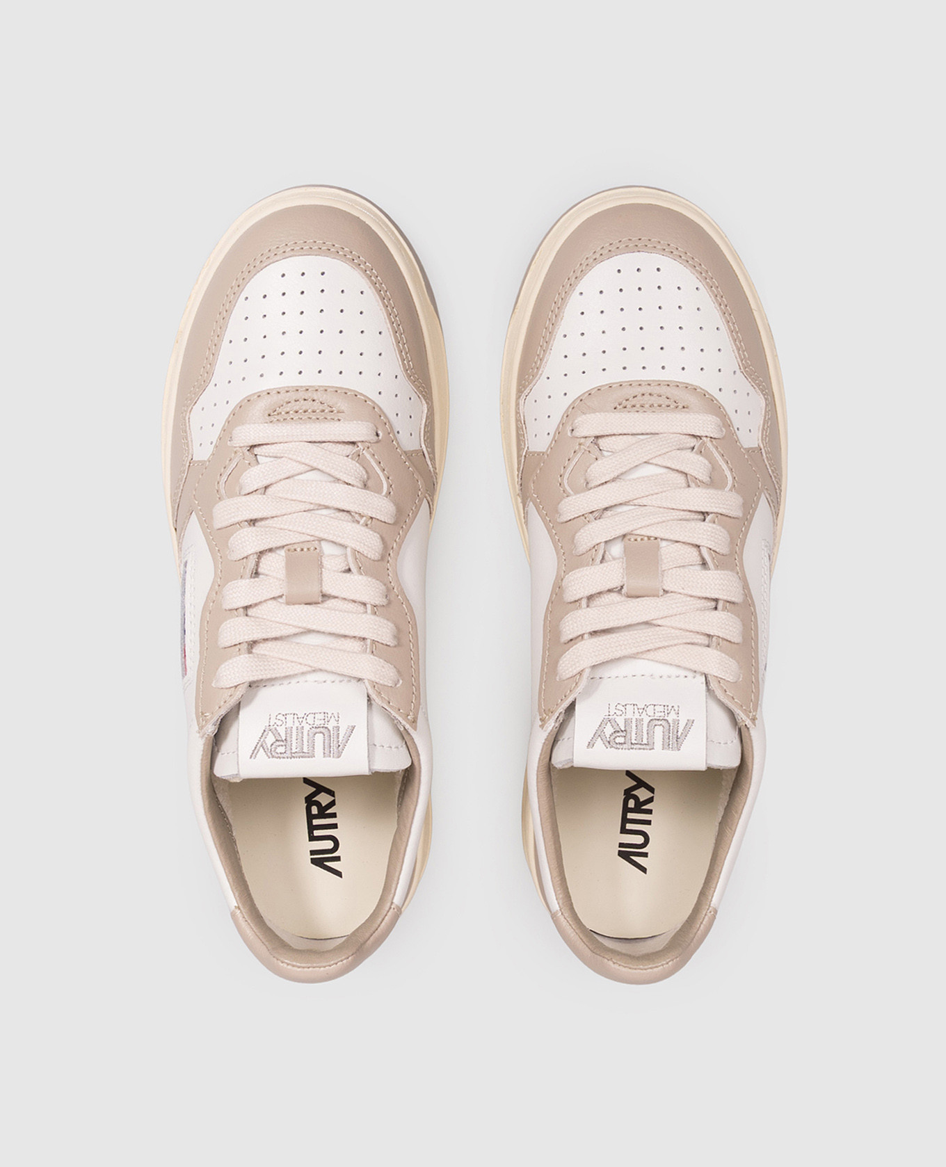 

MEDALIST white leather sneakers AUTRY