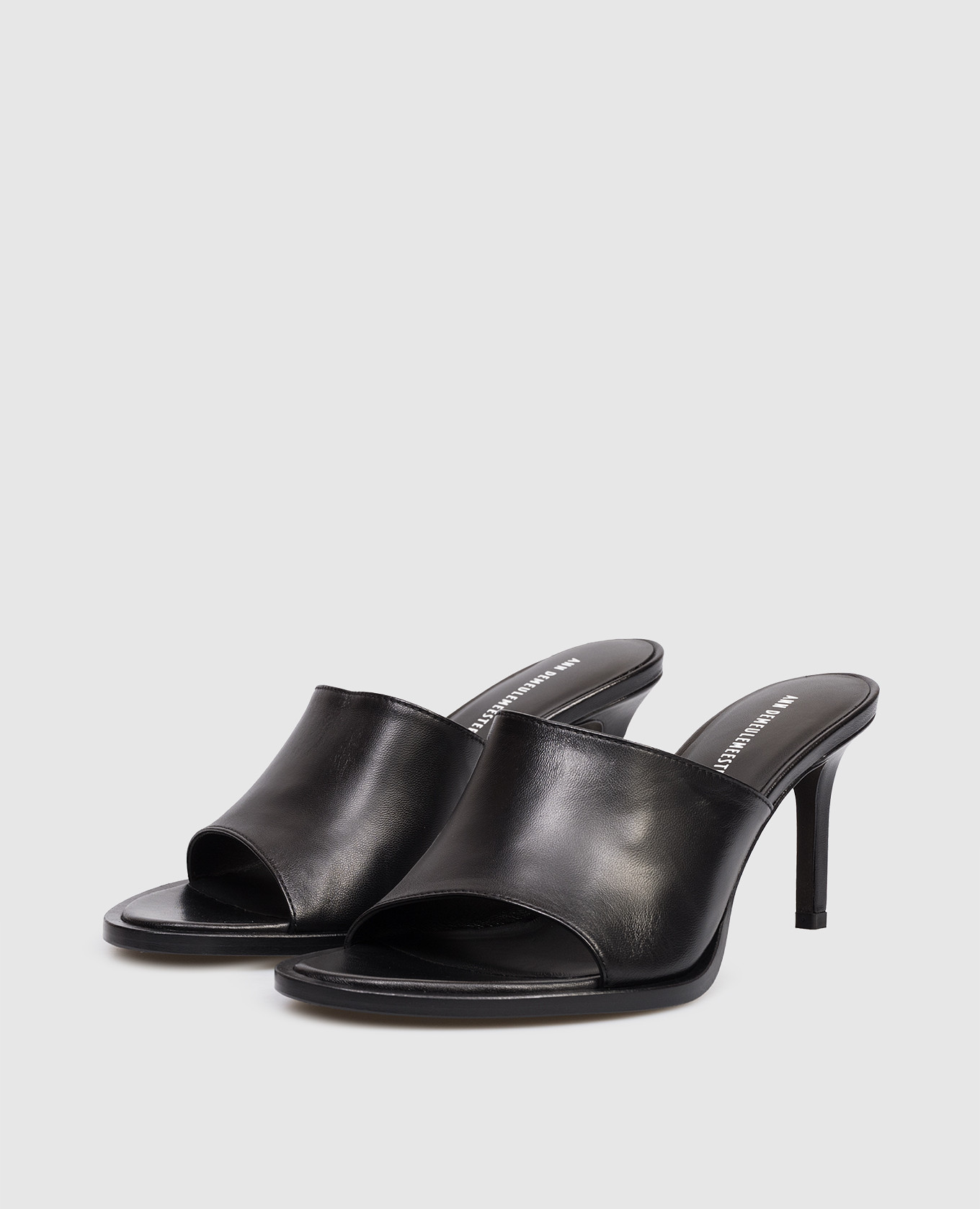 

Ziya black leather mules Ann Demeulemeester