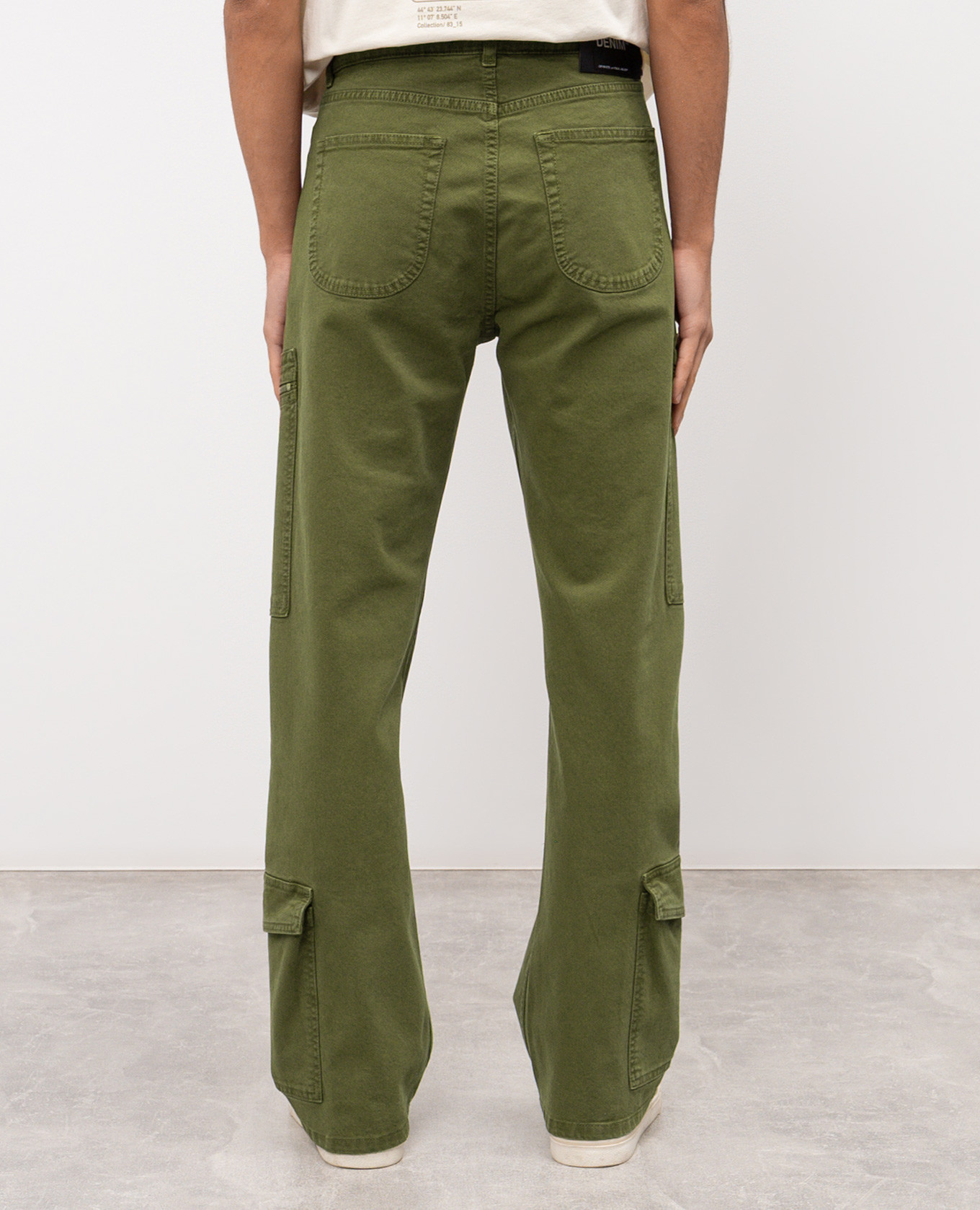 Khaki cargo jeans Off-White 4