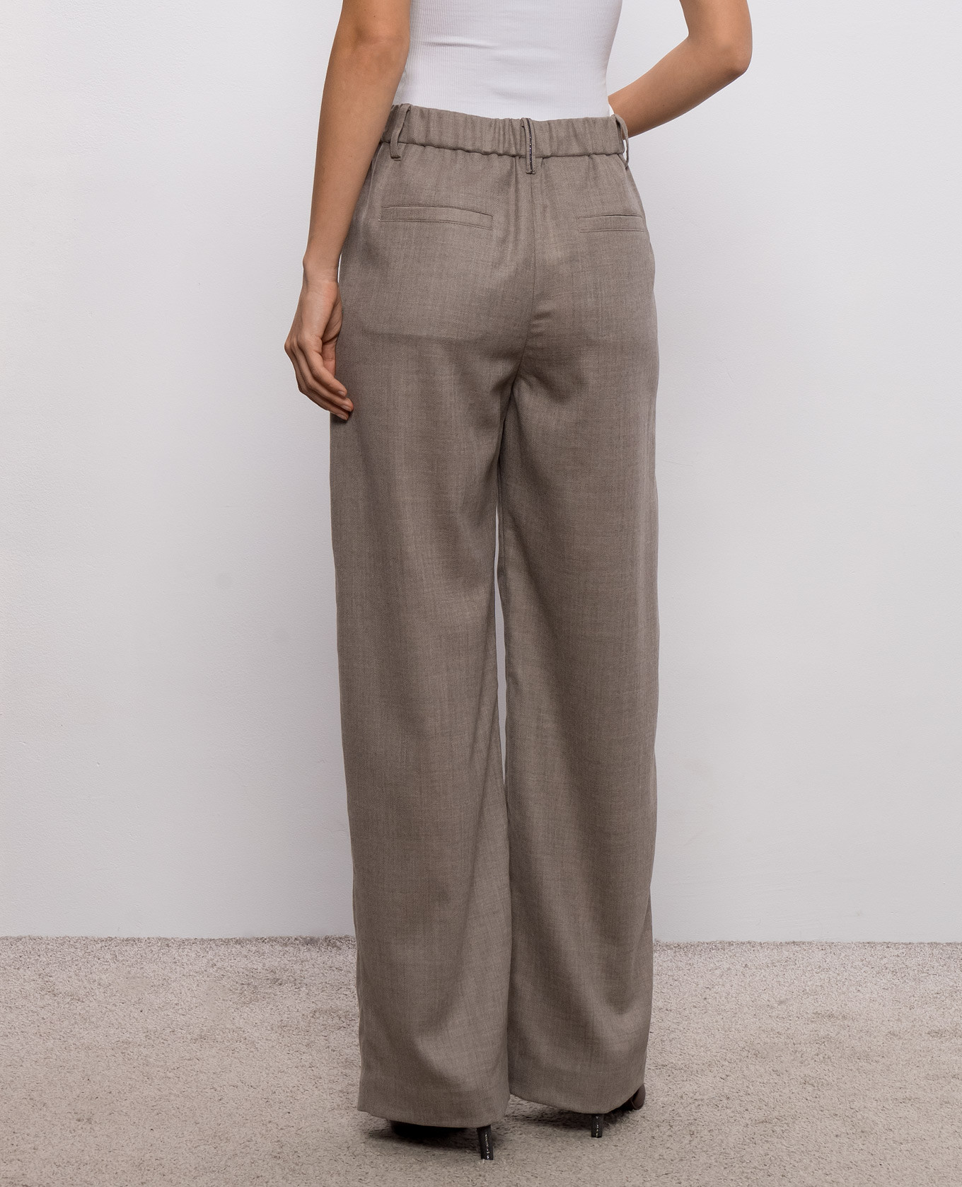

Beige wool pants Brunello Cucinelli
