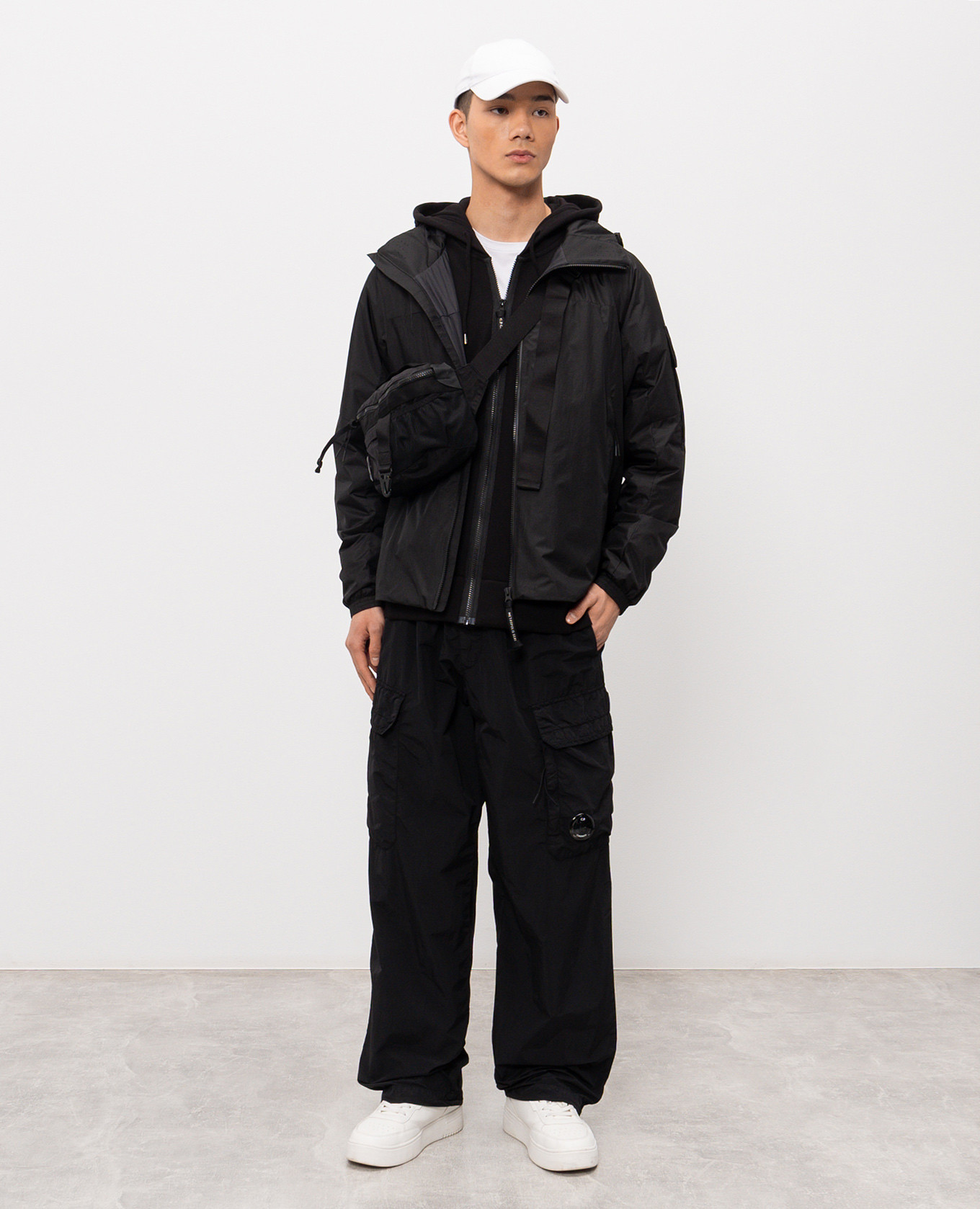 

Black cargo pants with logo patch C.P. Company