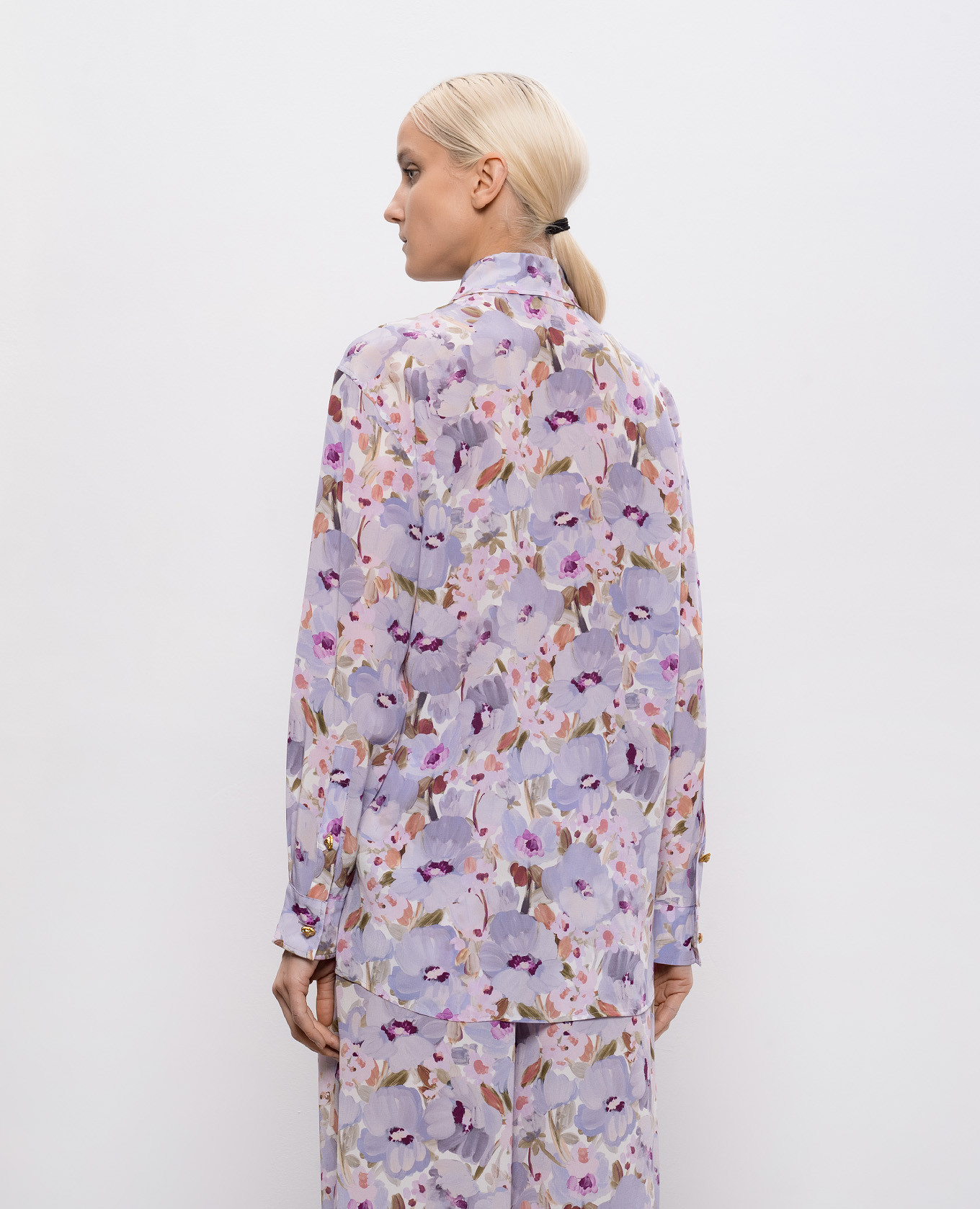 

Purple silk blouse with floral print Balmain, Violet