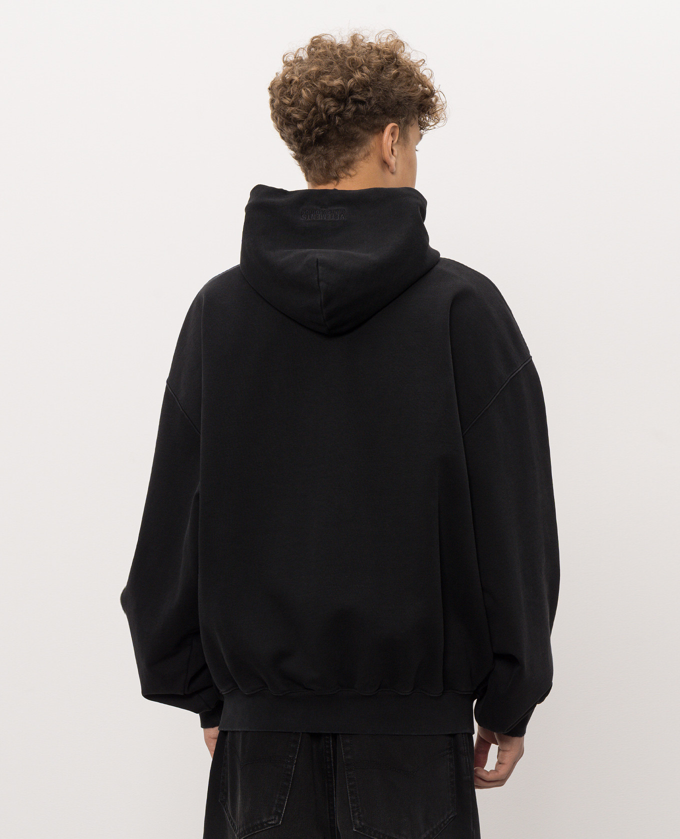 Black sports jacket with logo print Vetements 4