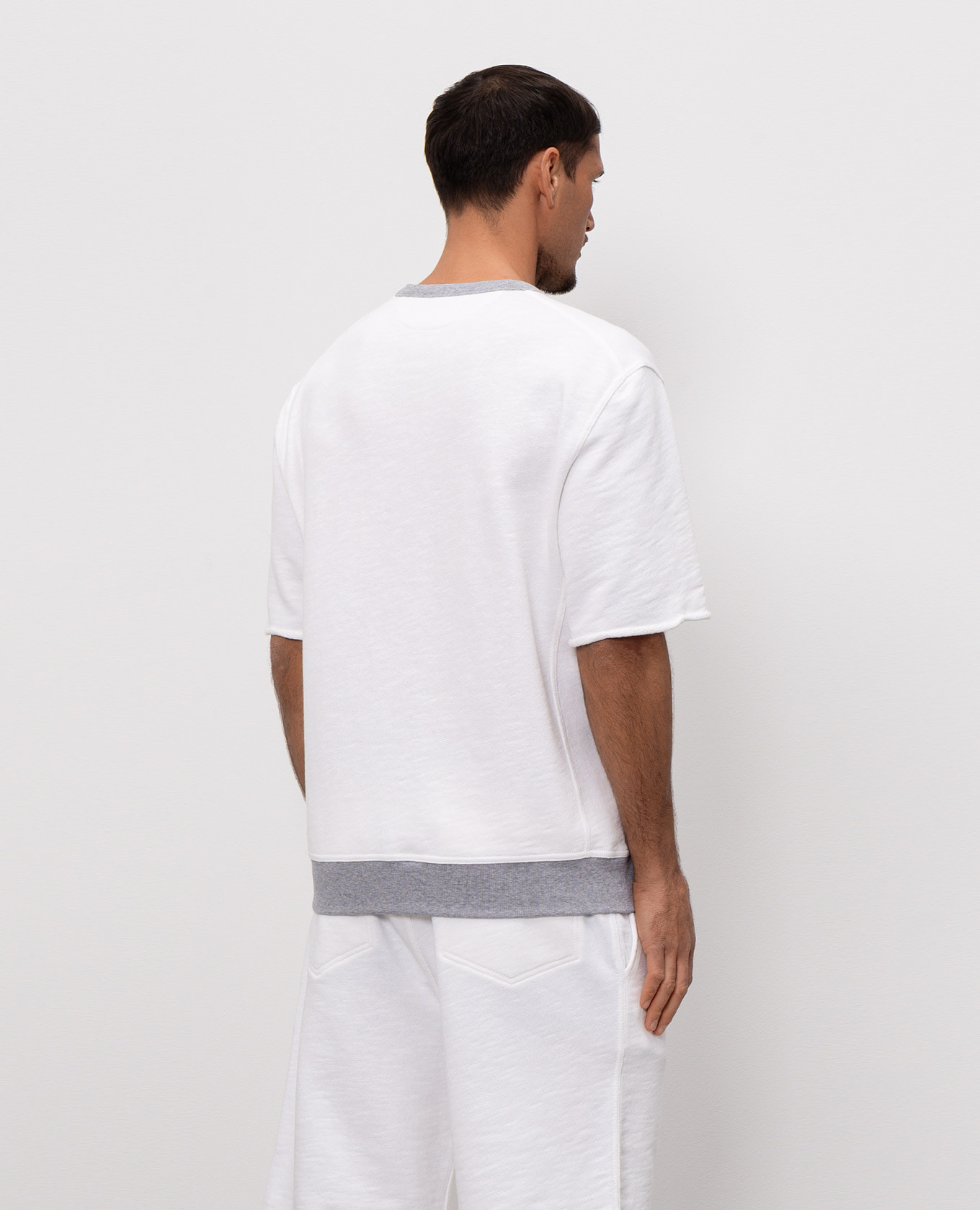 White T-shirt with print and cuffs Brunello Cucinelli 4