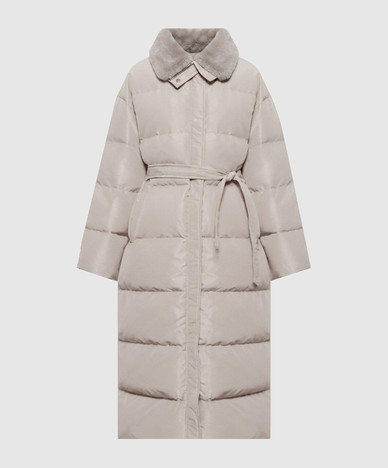 Piumino lungo beige con collo in visone