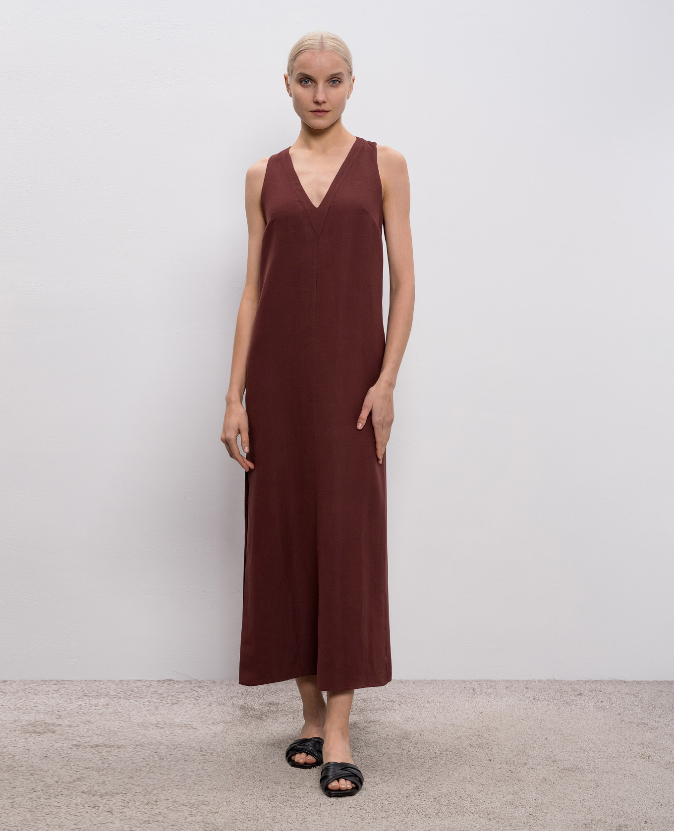 Burgundy dress with linen Brunello Cucinelli 3