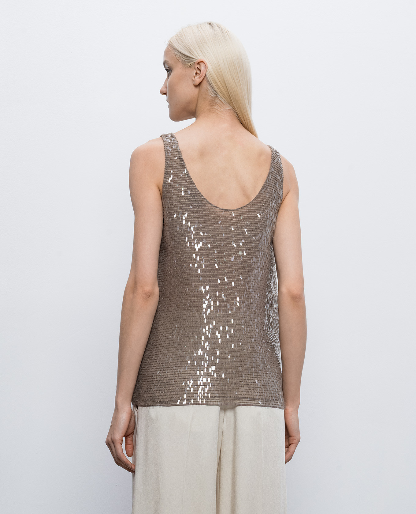 

Brown silk top with sequins Brunello Cucinelli