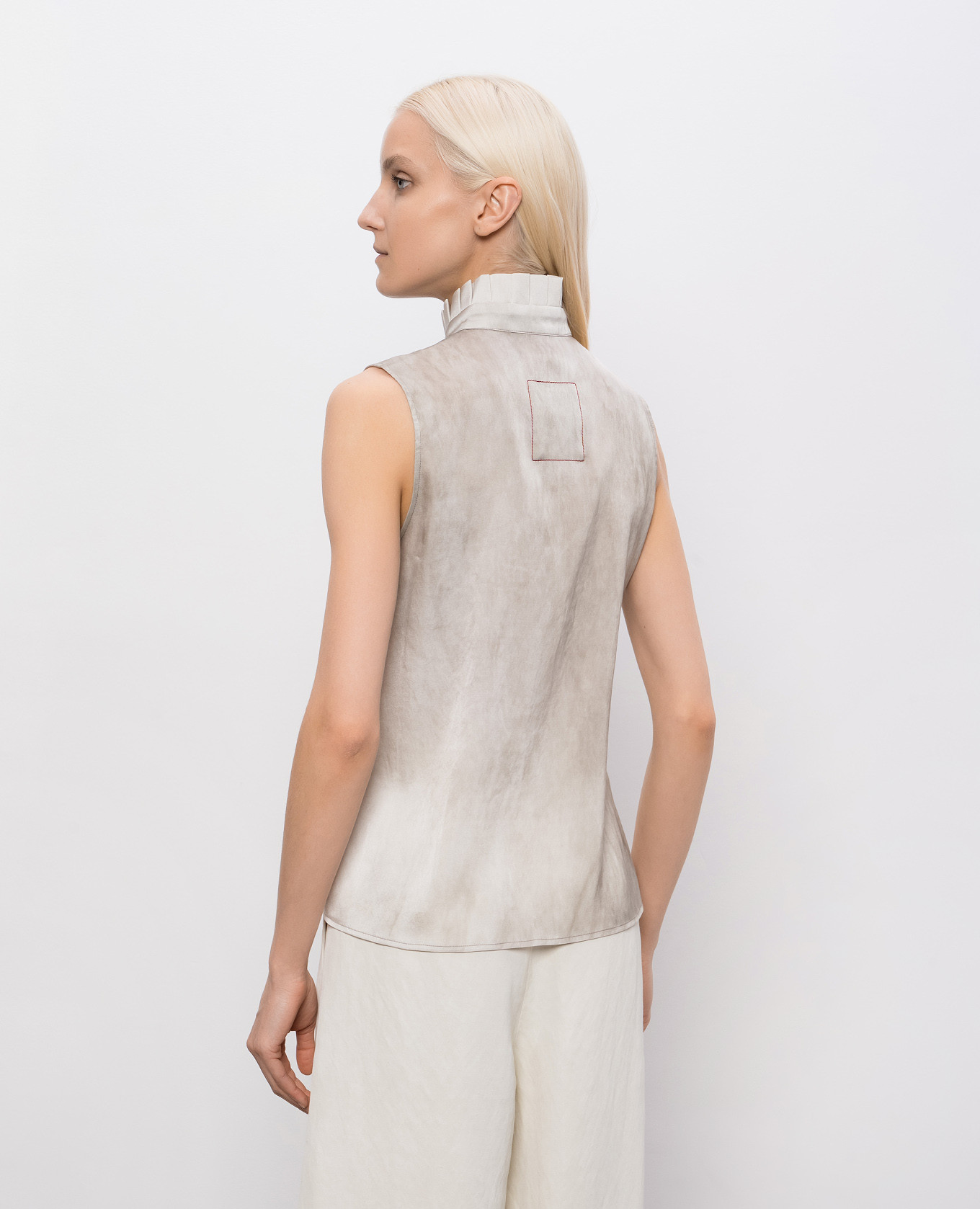 

Beige silk sleeveless blouse UMA WANG