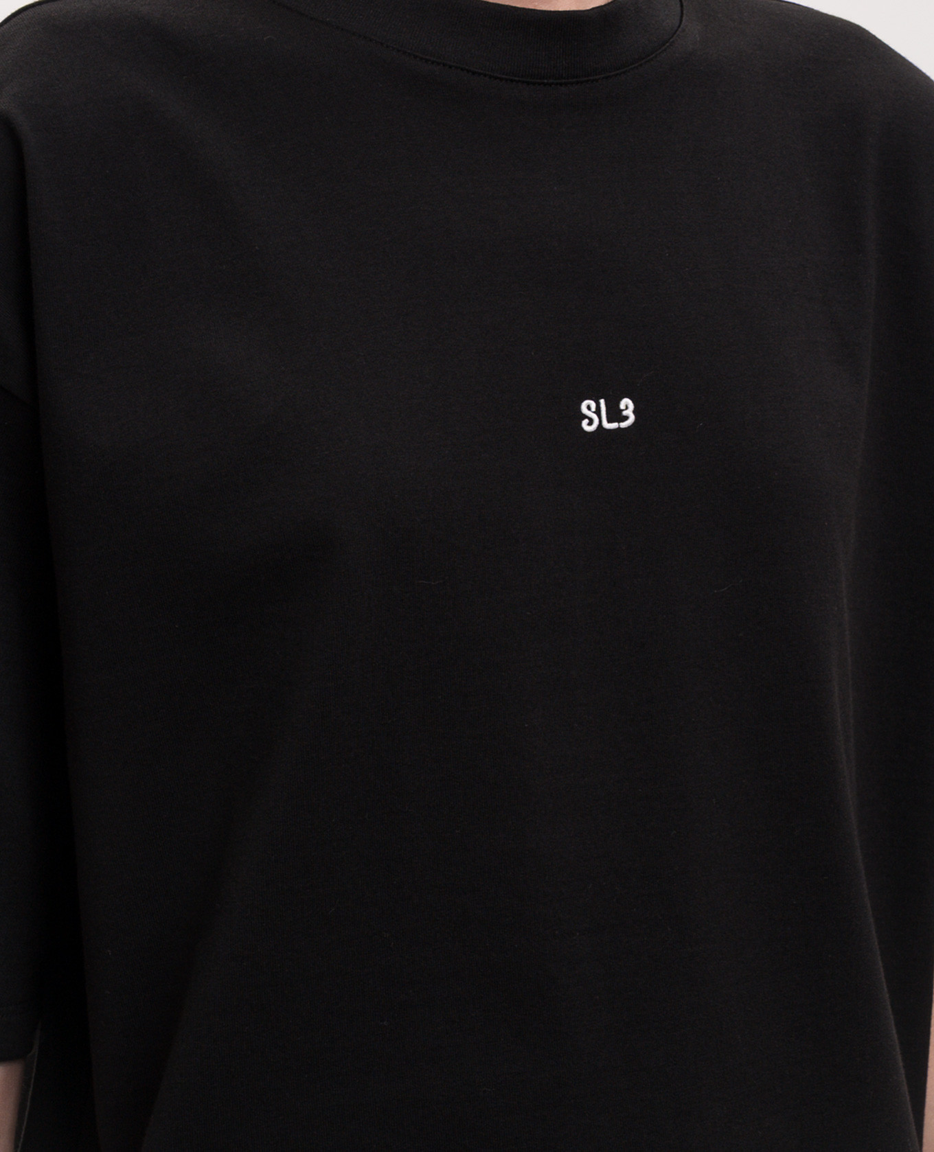Black T-shirt with embroidered monogram logo Solotre 5