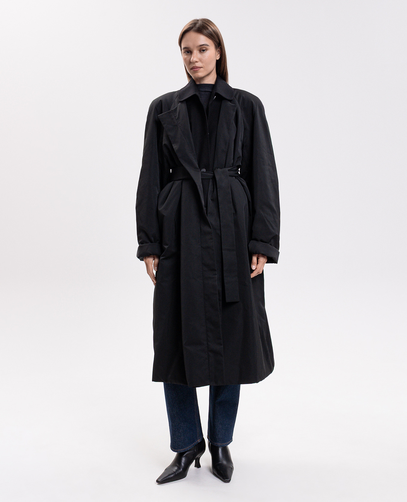Black insulated raincoat with silk Carven 3