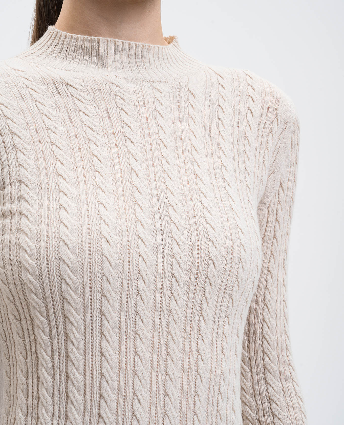 

Beige golf with patterned wool Twinset