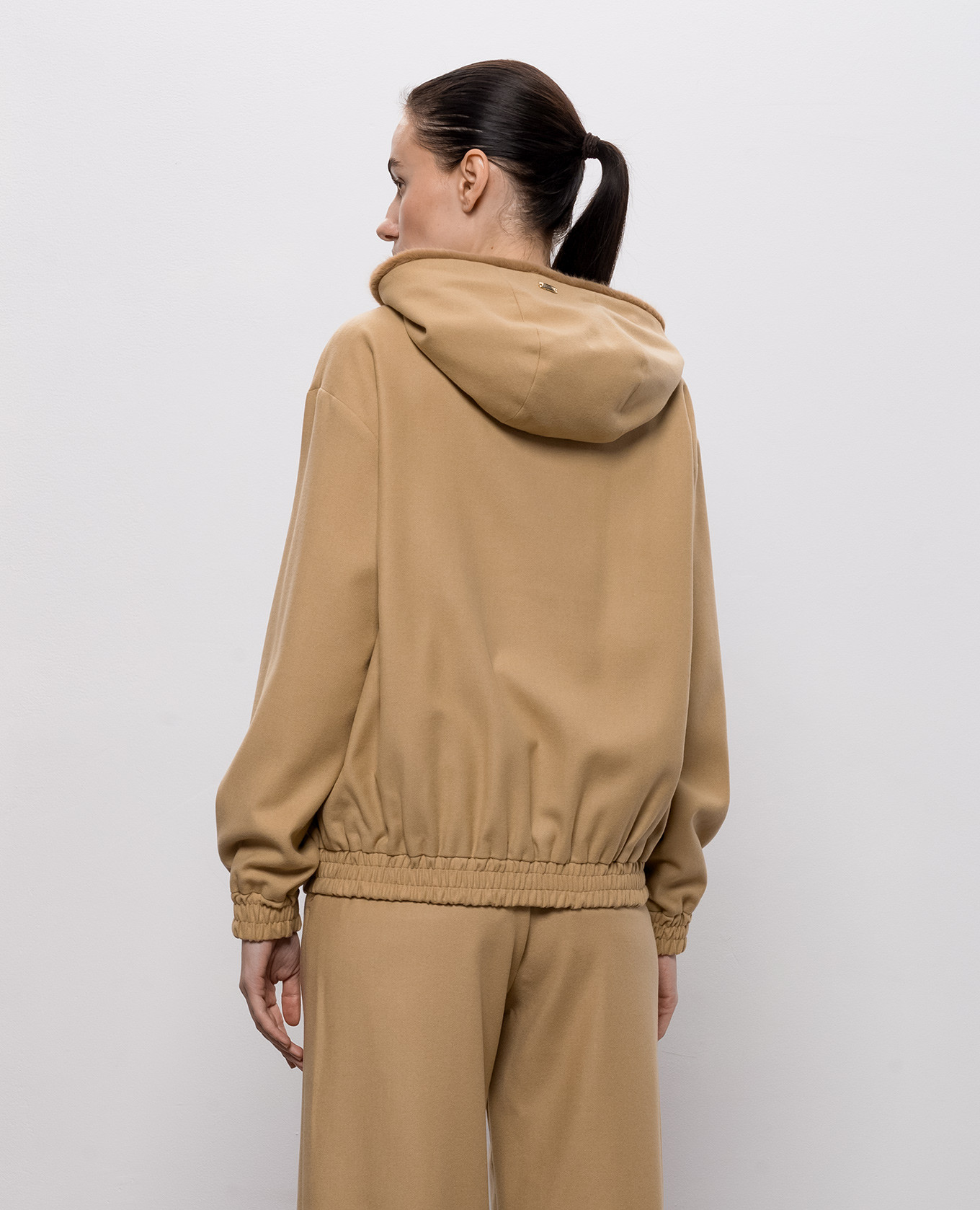 Beige wool sports jacket Herno 4
