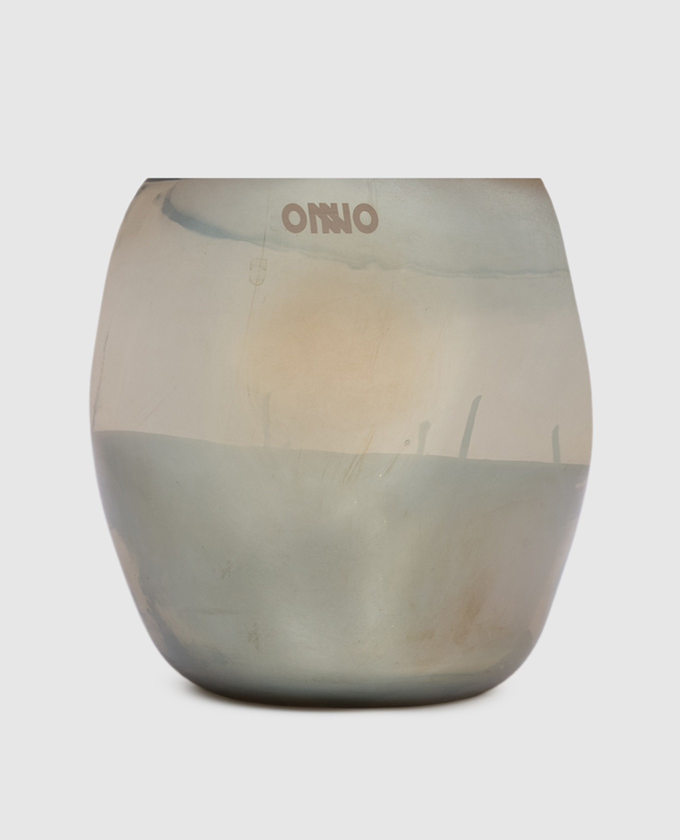 

Cape Champagne  candle with Sage scent in a glass candle holder Onno, Brown