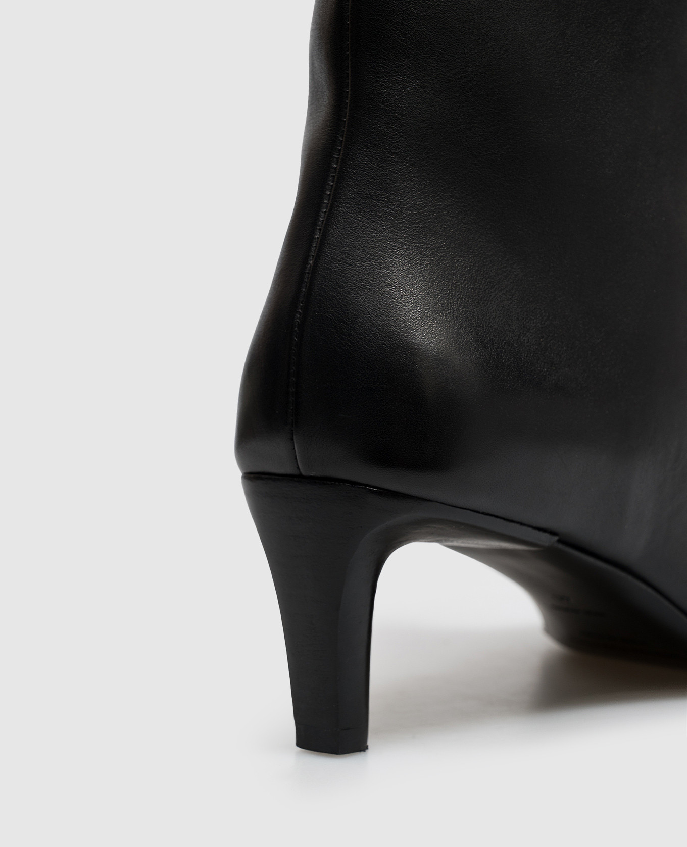 Black leather ankle boots SUZY Officine Creative 5