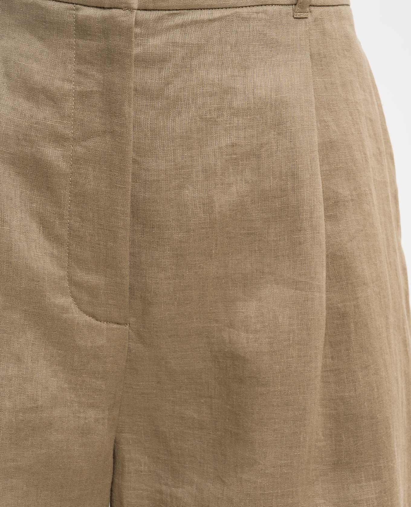 

Brown linen CARAVAN Bermuda shorts Max Mara