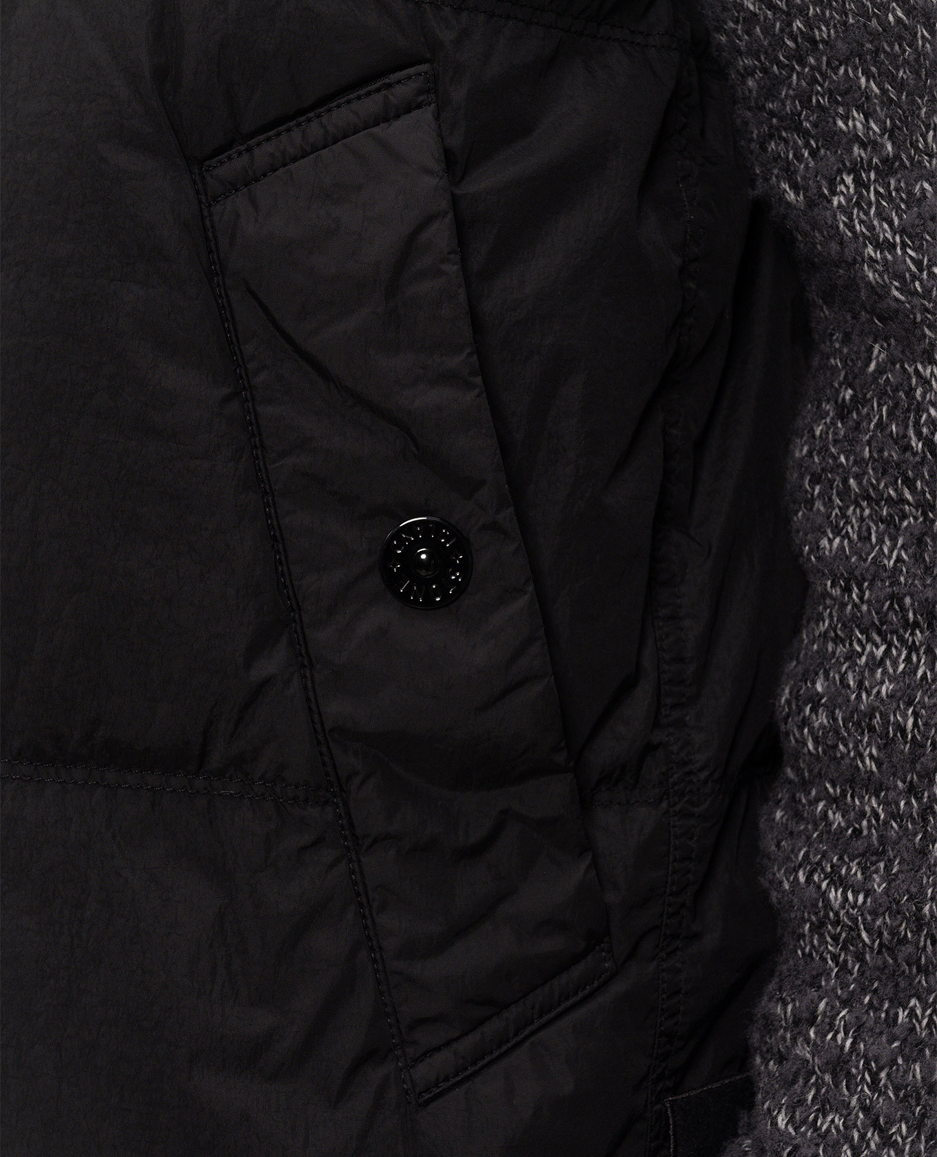 Black down vest with logo patch Stone Island 5
