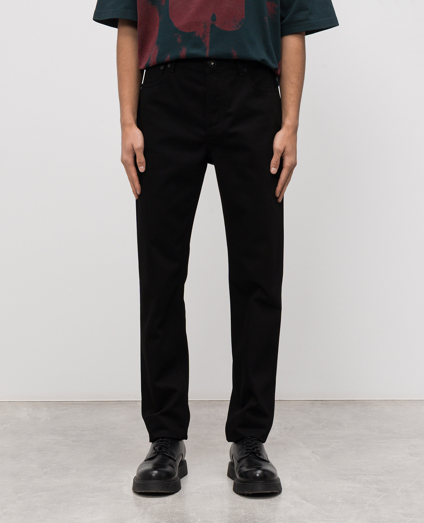 Black jeans with a patch Alexander McQueen 3