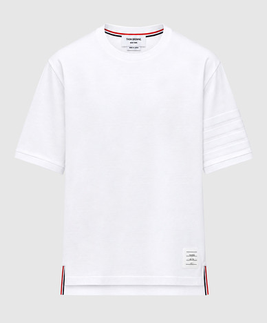 Ivory T-shirt with patch