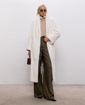 Vincenzo Loffredo White elongated mink fur coat VIS022AN26B
