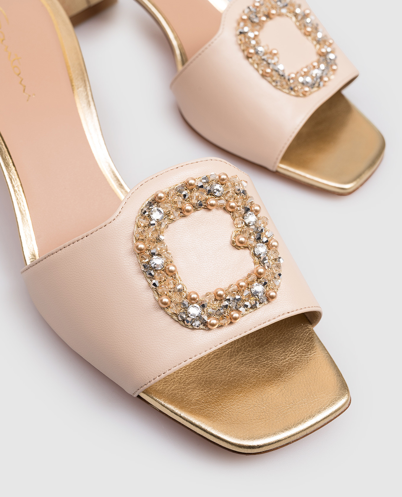 

Beige leather mules with crystals and beads Santoni