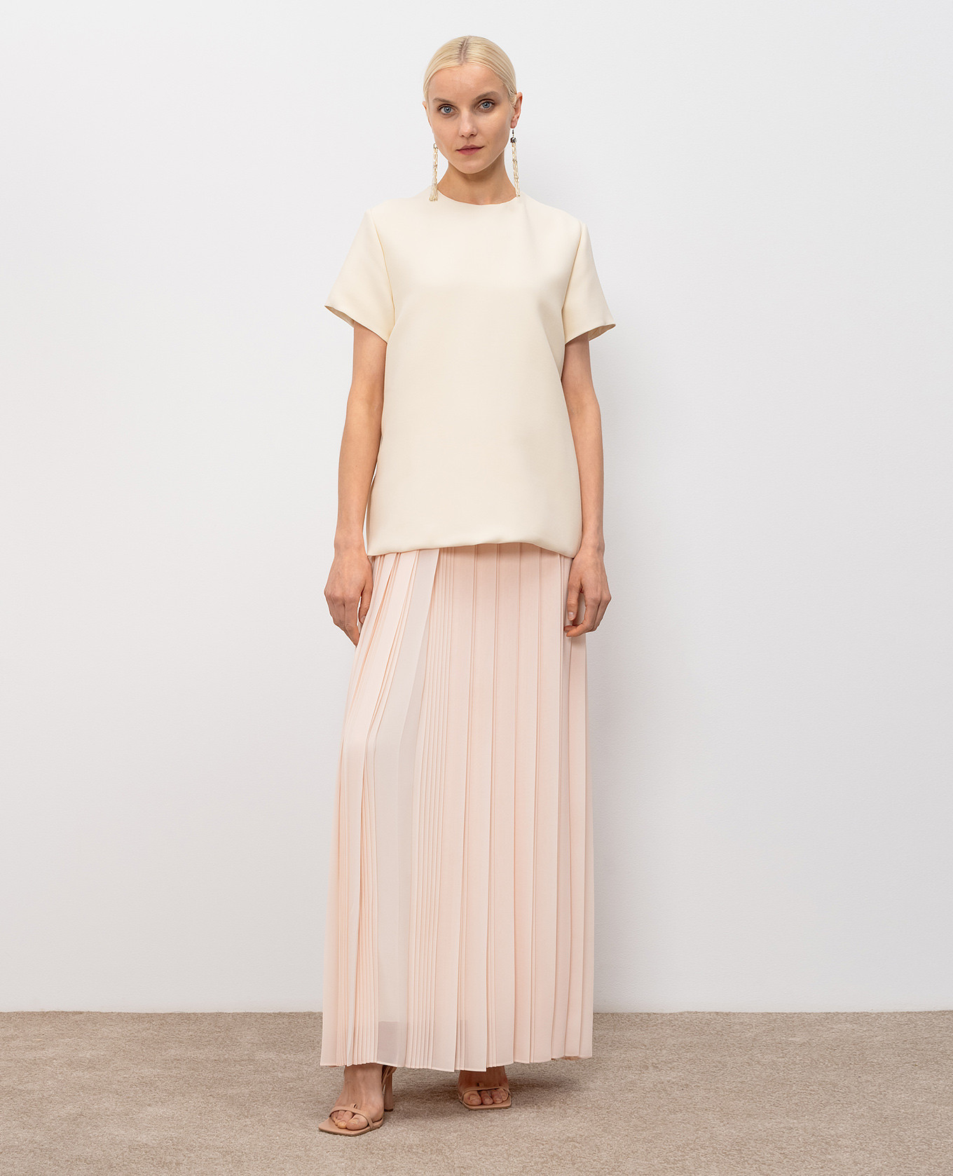 

Double-layered dress with wool and silk Fabiana Filippi, Beige