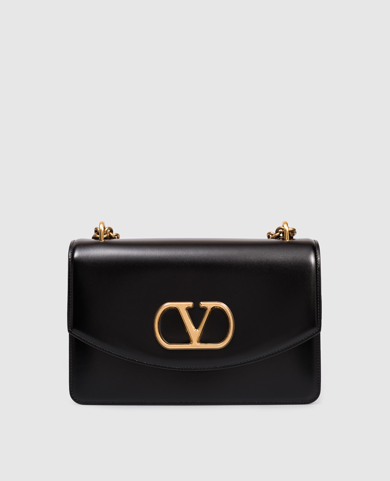 

Vain Black Leather Messenger Bag with Metal VLogo Valentino
