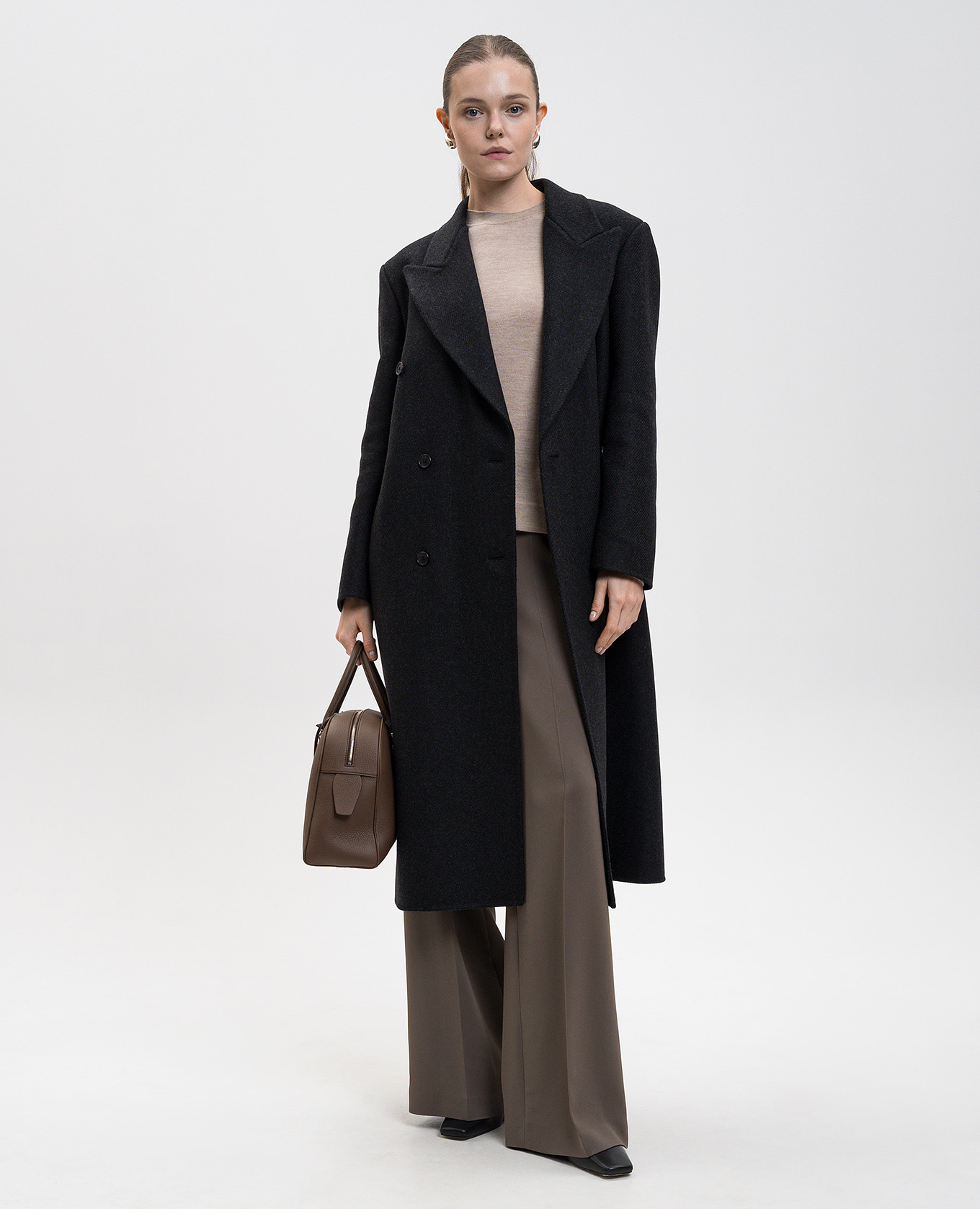 

Lorelei beige cashmere jumper The Row