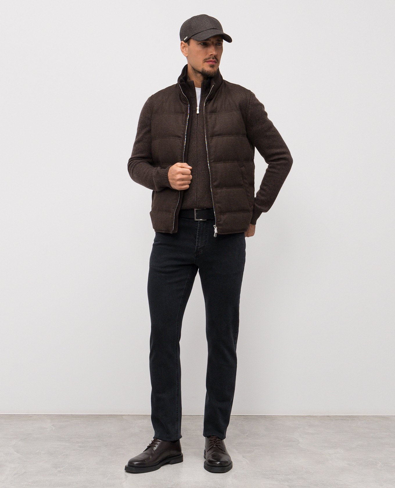 

Brown cashmere cardigan Enrico Mandelli