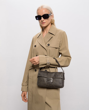 Fendi Vintage-effect Baguette leather bag 8BR850B1FY
