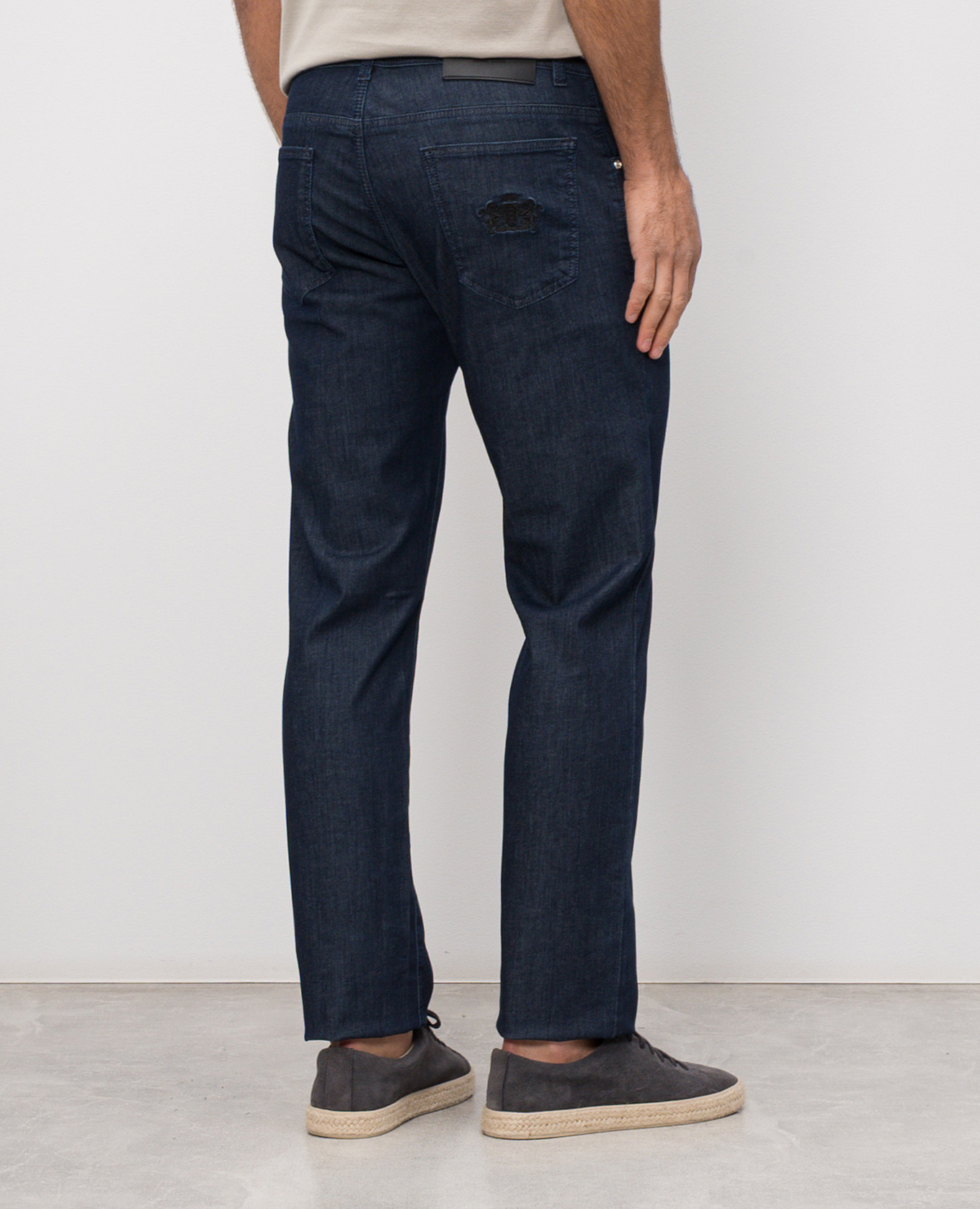 

Blue jeans with embroidery Castangia dal 1850