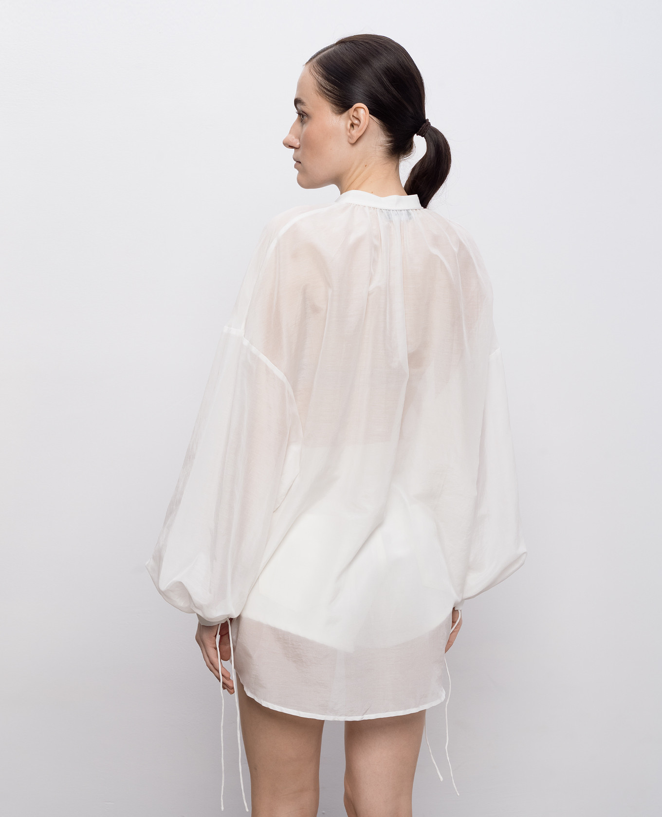 White blouse with silk Jacob Lee 4