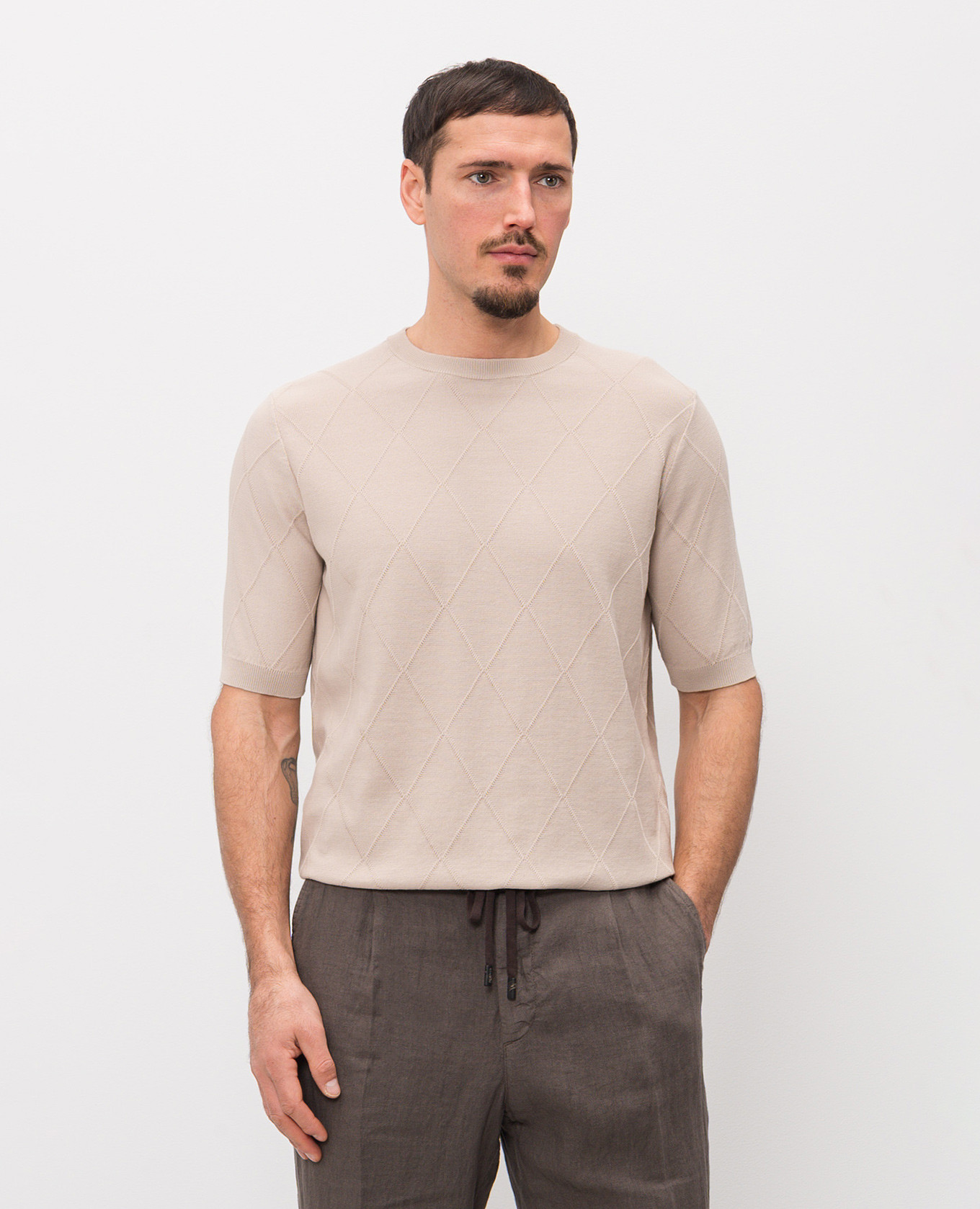 

Beige T-shirt with a pattern Peserico